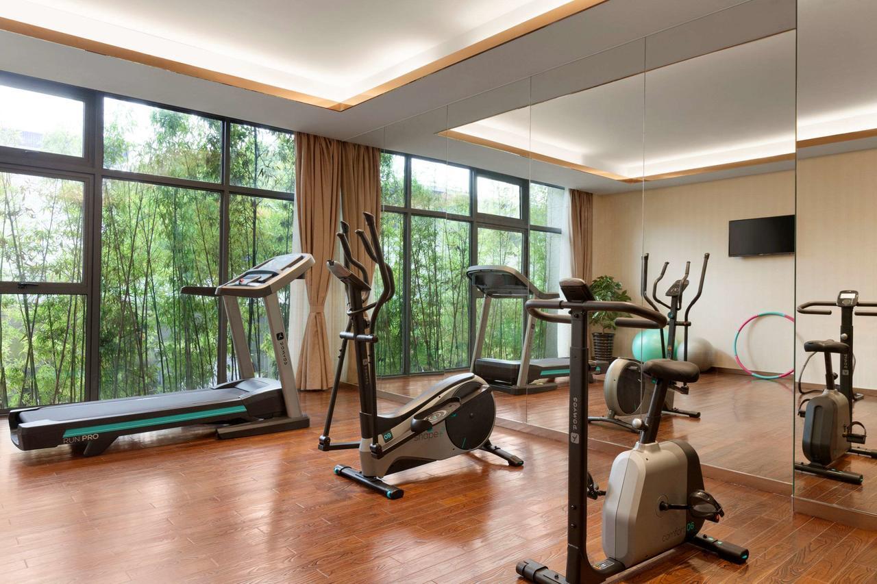 Ramada Shanghai Minhang ภายนอก รูปภาพ