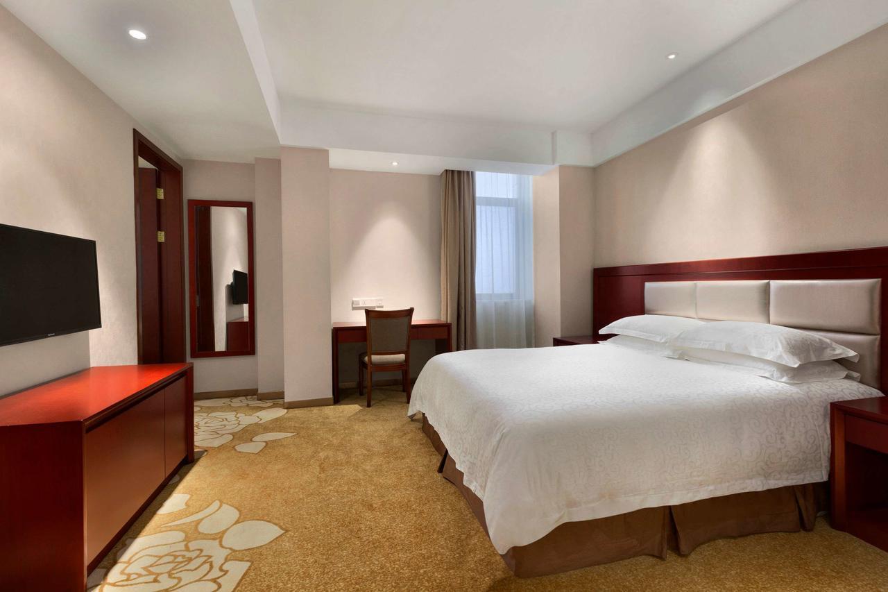 Ramada Shanghai Minhang ภายนอก รูปภาพ